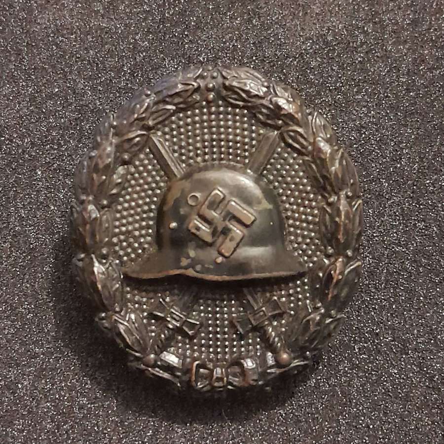 German Spanish Civil War Wound Badge in Black
