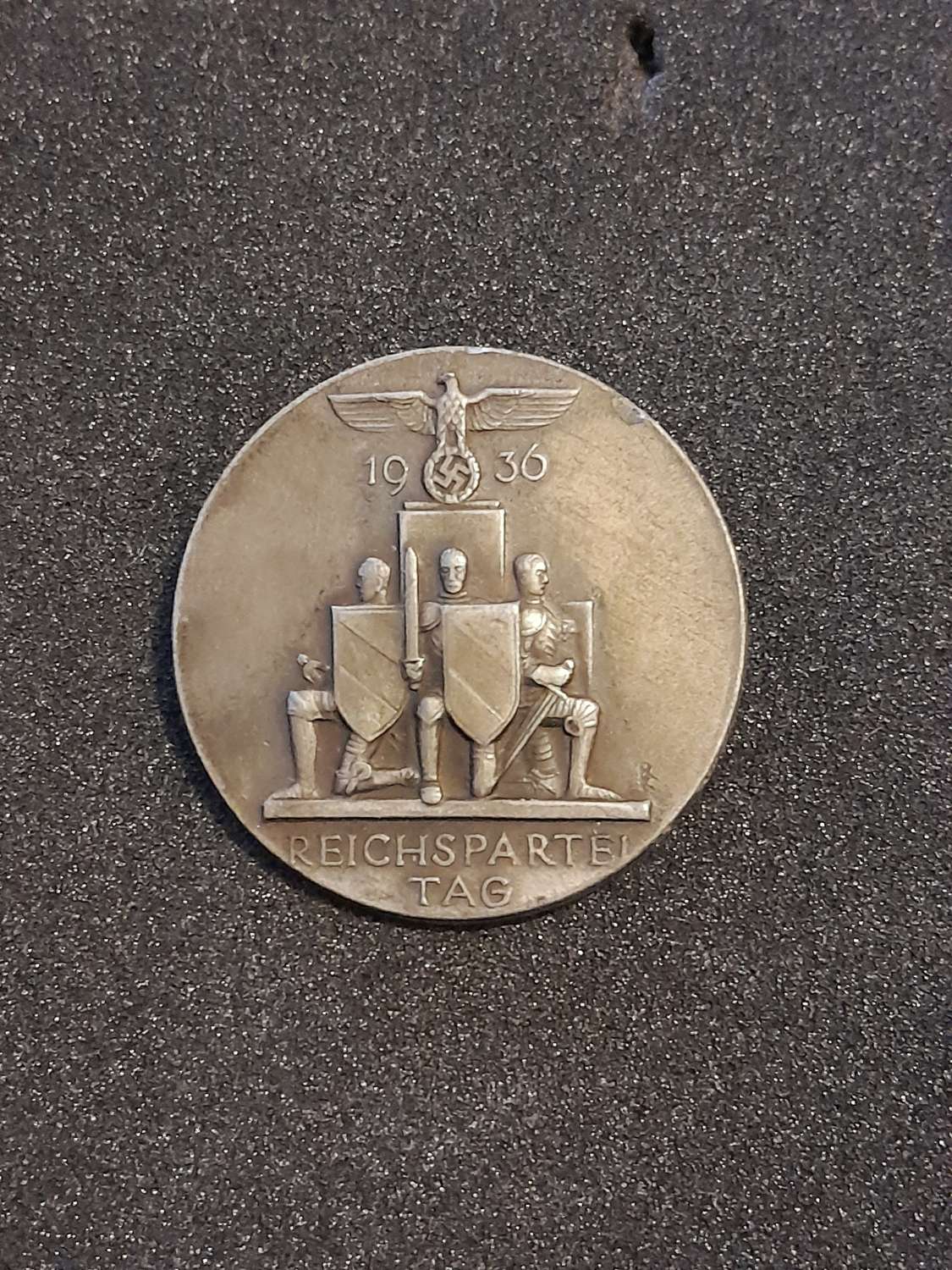 Reichsparteitag 1936 Metal Badge