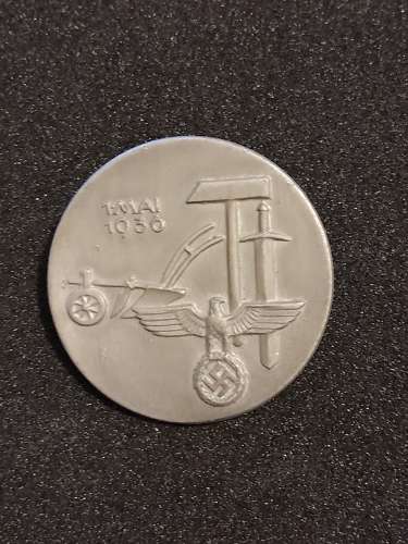 1 Mai 1936 Day Badge