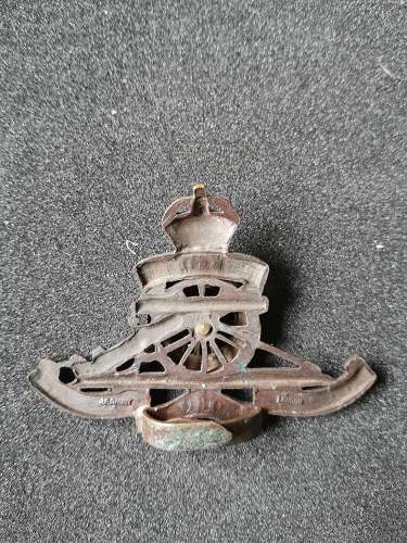 Royal Field Artillery cap badge