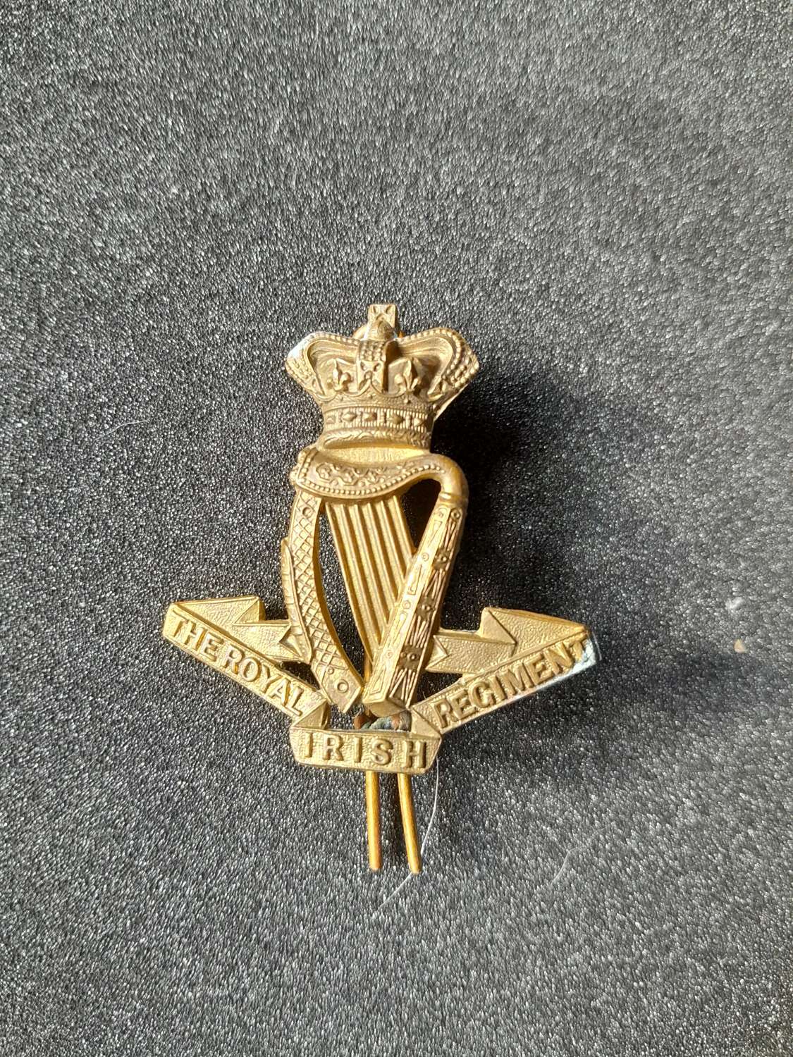 Original Victorian pre WW1 cap badge, the 