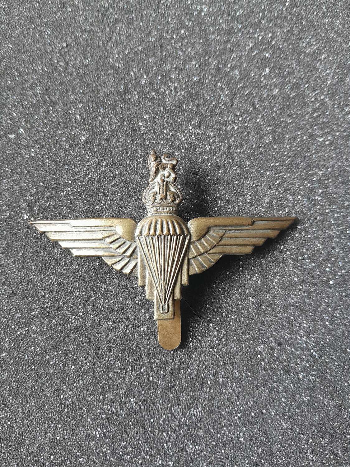 World War Two Parachute Regiment Cap Badge