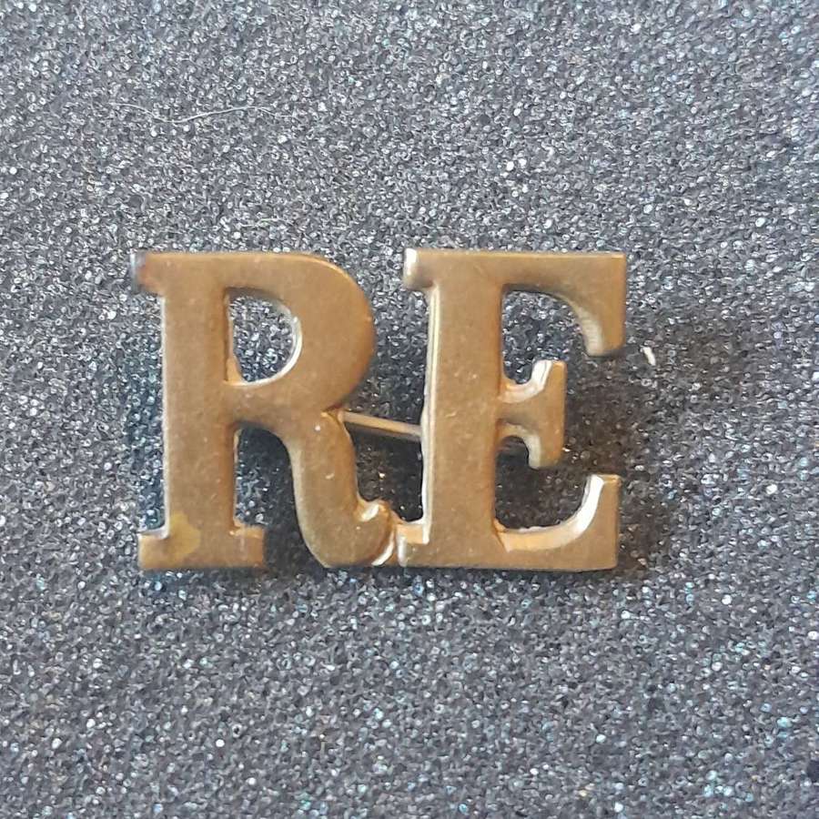 WWI Royal Engineers Sweetheart Badge