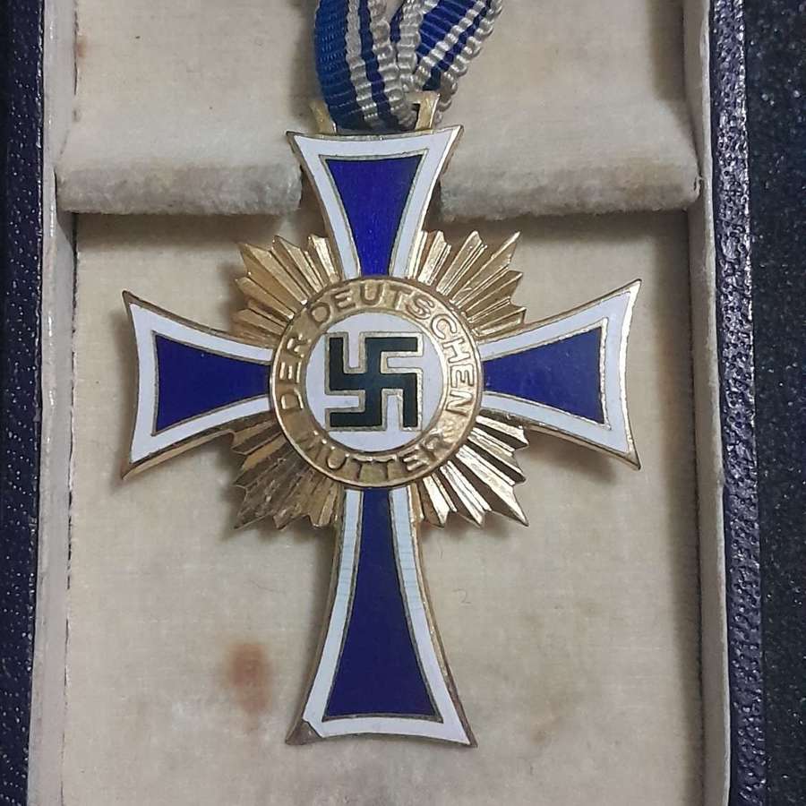 Original Third Reich Mother's Cross In Gold