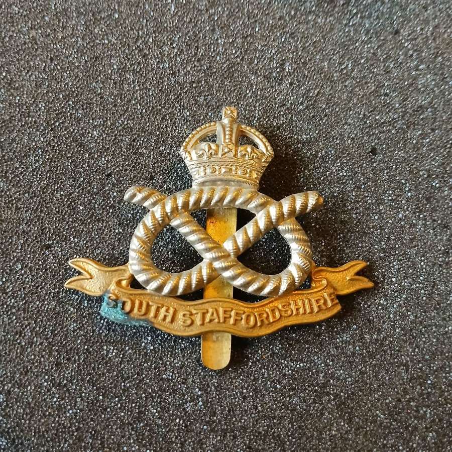 South Staffordshire Regiment Cap Badge